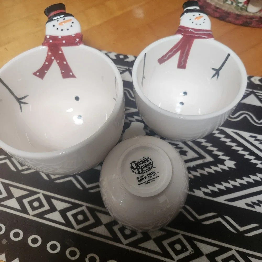 cracker barrel snowman bowls